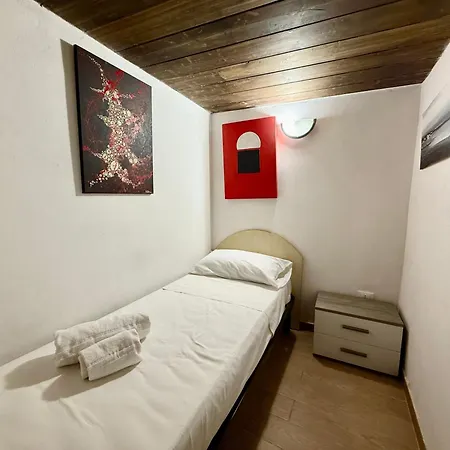 Casa Del Cortile Secco * 巴勒莫