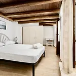 Casa Del Cortile Secco Daire *