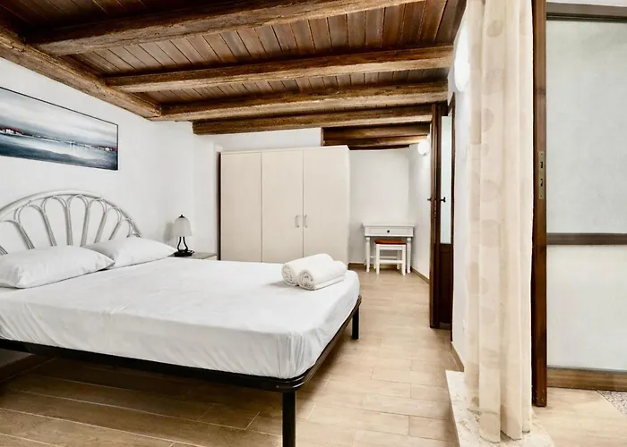 Casa Del Cortile Secco Apartment *