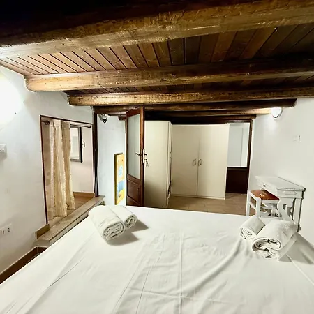 Casa Del Cortile Secco *